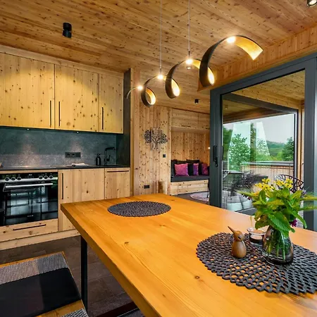 Discover The Harz National Park From A Tree House Hébergement de vacances *